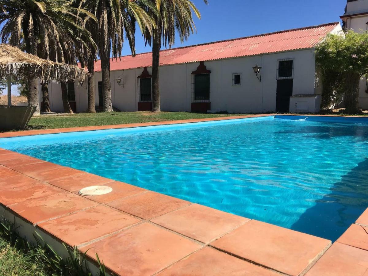 Hacienda Chambergo Casa En La Campina Sevillana Ecija Exterior photo